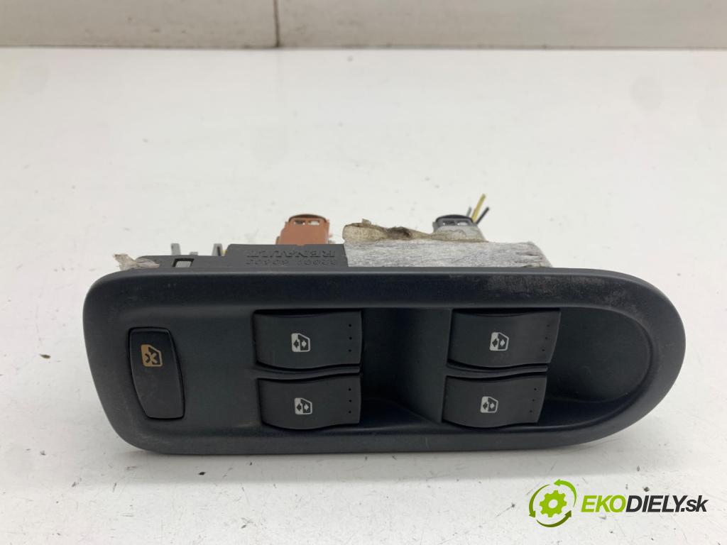RENAULT SCÉNIC II nadwozie wielkoprzestrzenne (MPV) 2007 63 kW 1.5 dCi (JM1F) 1461 přepínač oken 8200160603 (Páčky pod volantem)