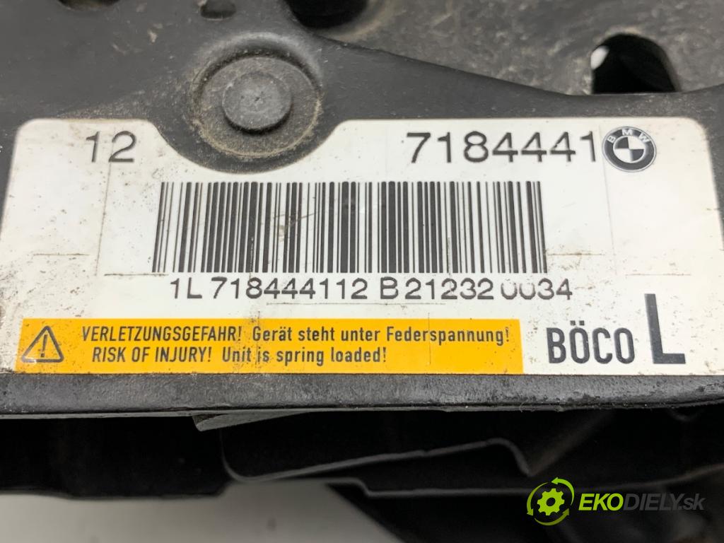 BMW F06 coupe 2015 230 kW 640 d xDrive 2993 zámok kapoty přední část levý 7184441