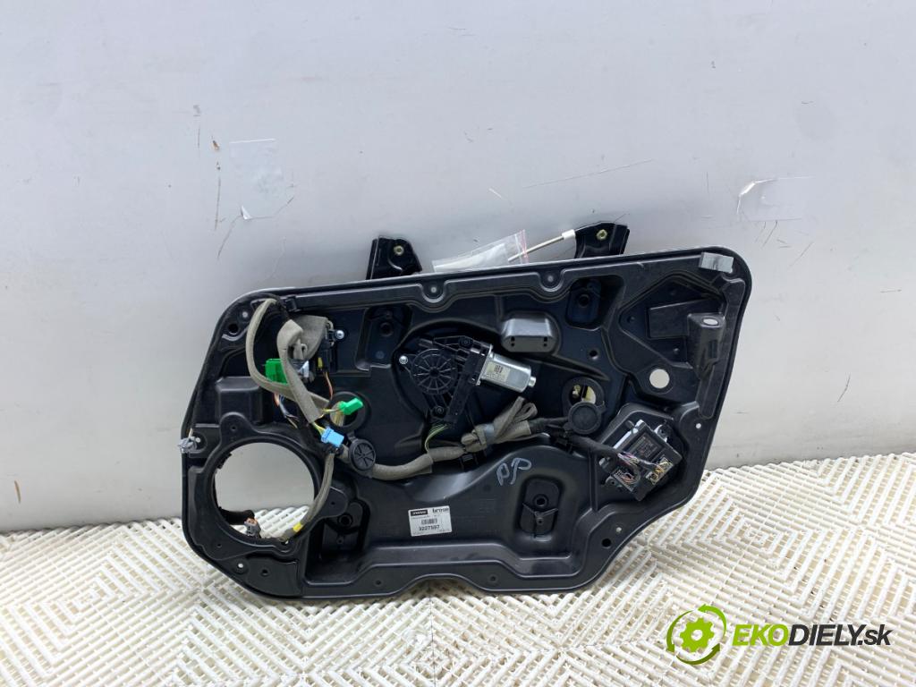VOLVO XC60 I SUV 2015 140 kW D4 AWD 2400 Mechanizmus okna pravy predný 30753328