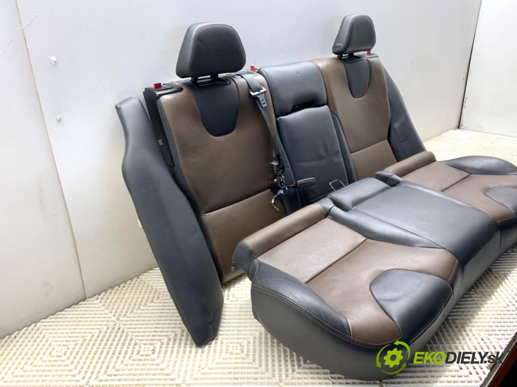VOLVO XC60 I SUV 2015 140 kW D4 AWD 2400 Sedadlá, sedačky Sedadlo