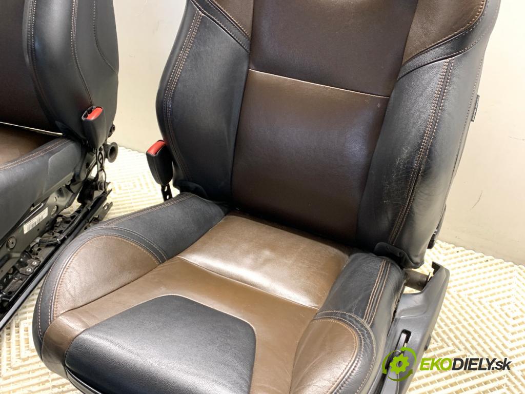 VOLVO XC60 I SUV 2015 140 kW D4 AWD 2400 Sedadlá, sedačky Sedadlo