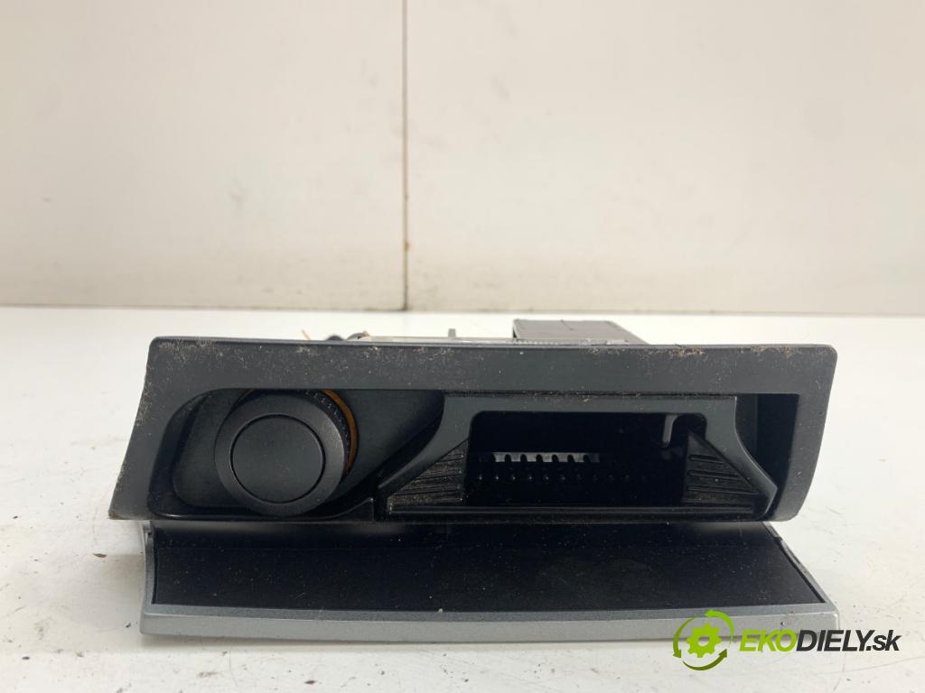 OPEL ASTRA H liftback 2005 85 kW 1.6 (L08) 1598 popelník 13133284