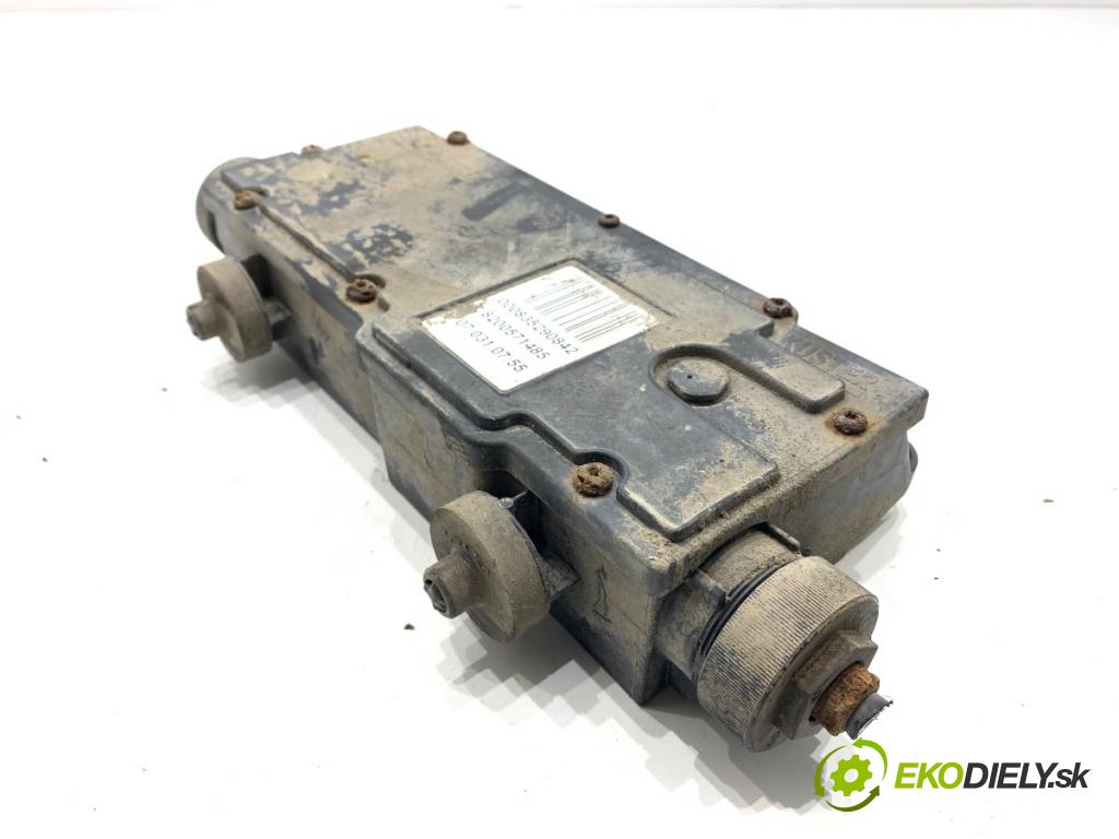 RENAULT SCÉNIC II nadwozie wielkoprzestrzenne (MPV) 2007 63 kW 1.5 dCi (JM1F) 1461 BRZDA: ruční elektrický 8200571485 (Ruční brzda)