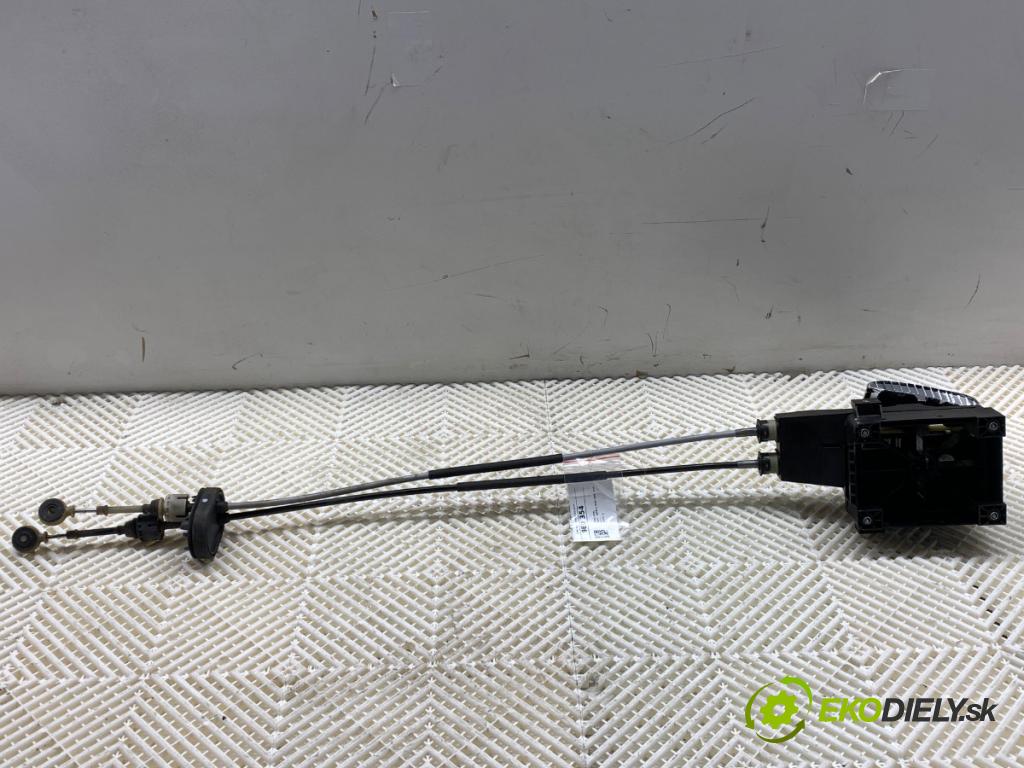 OPEL ASTRA J liftback 2013 81 kW 1.7 CDTI (68) 1686 Kulisa 55598025 (Rýchlostná páka (kulisa))