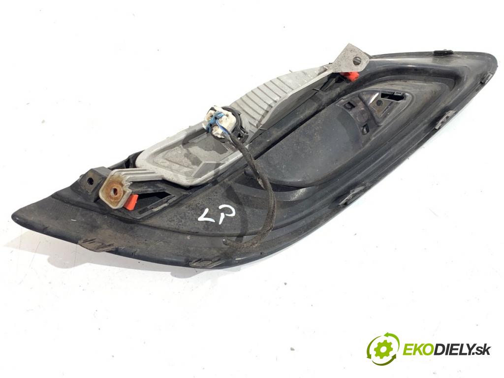 OPEL ASTRA J liftback 2013 81 kW 1.7 CDTI (68) 1686 mří nárazníka levý přední část 13367142
