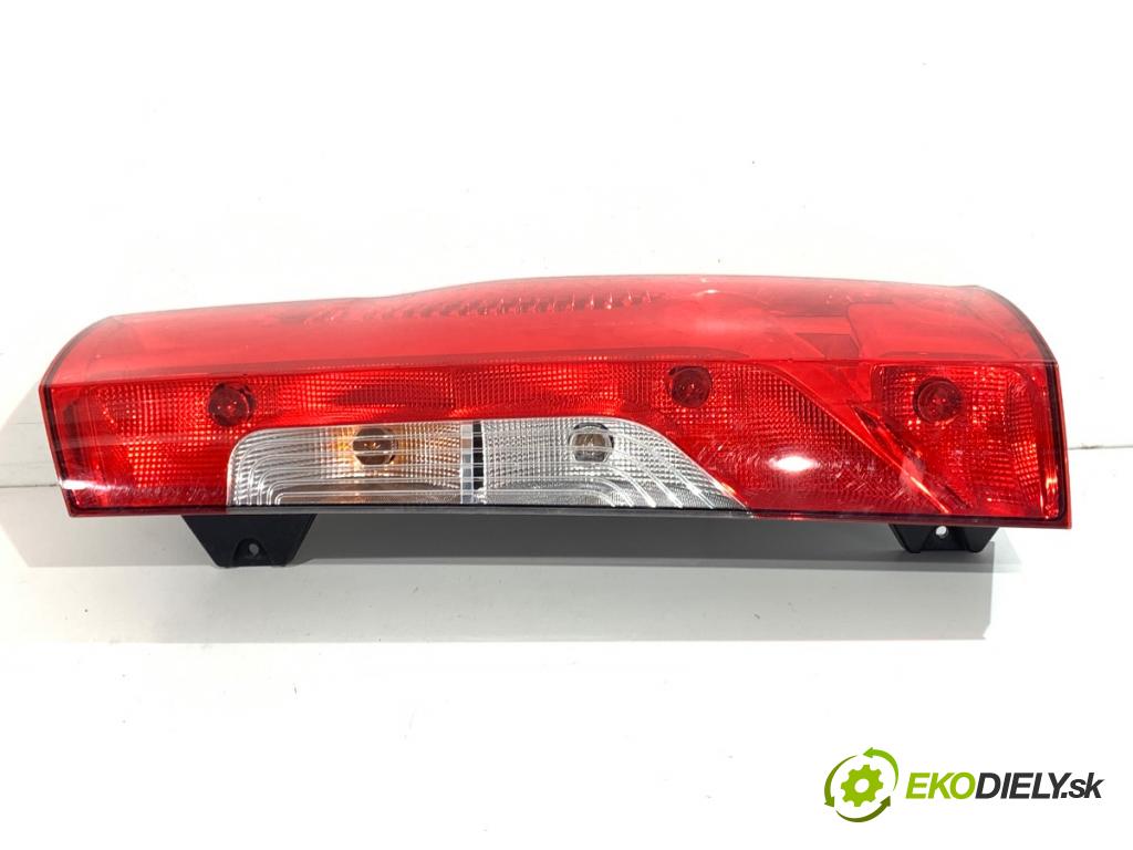 MERCEDES-BENZ eSPRINTER Skrzynia Skrzynia 2021 85 kW Electric (910.633) Svetlo pravy zad A9108200100