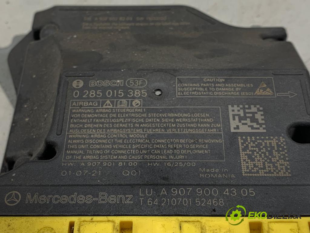 MERCEDES-BENZ eSPRINTER Skrzynia Skrzynia 2021 85 kW Electric (910.633)  senzor airbag A9079004305 (Snímač)