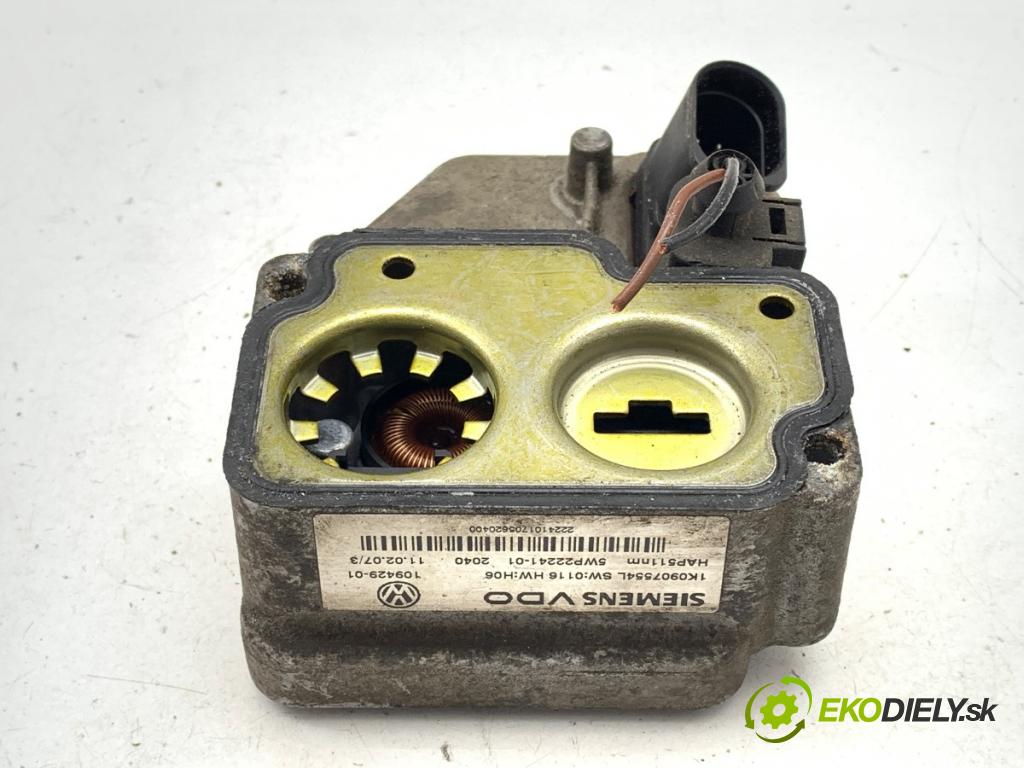 AUDI TT 8J coupe 2007 184 kW 3.2 V6 quattro 3189 modul HALDEX 1K0907554L
