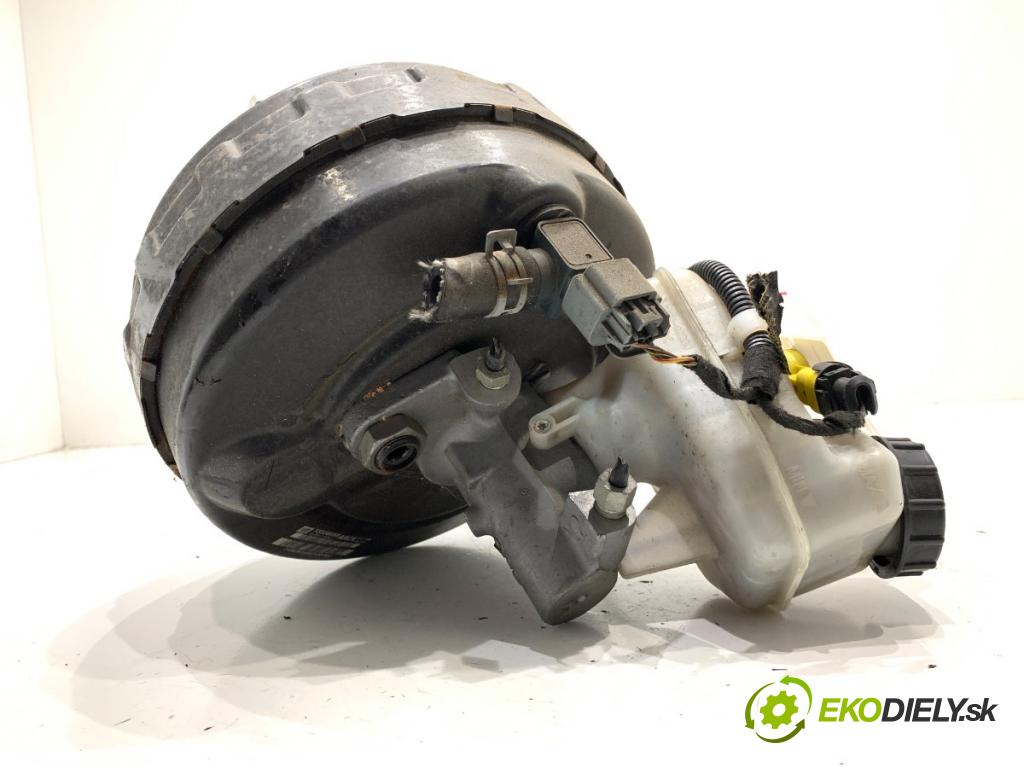 OPEL ASTRA J liftback 2012 132 kW 1.6 Turbo (68) 1598 posilovač bŕzd 13338058