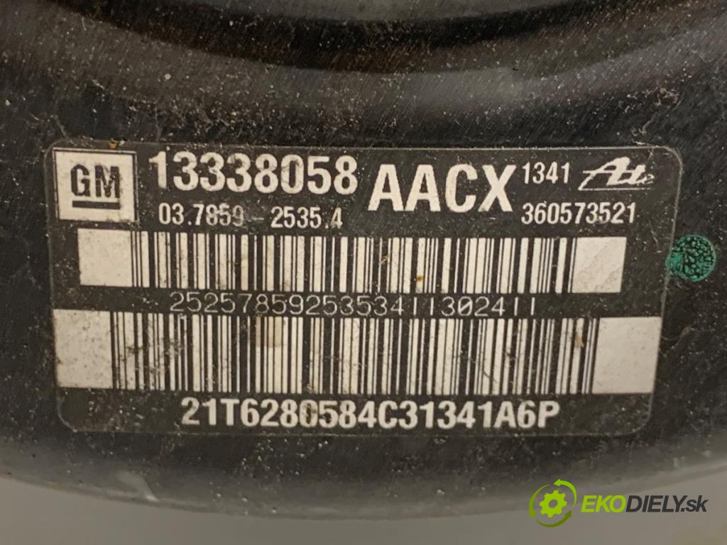 OPEL ASTRA J liftback 2012 132 kW 1.6 Turbo (68) 1598 posilovač bŕzd 13338058