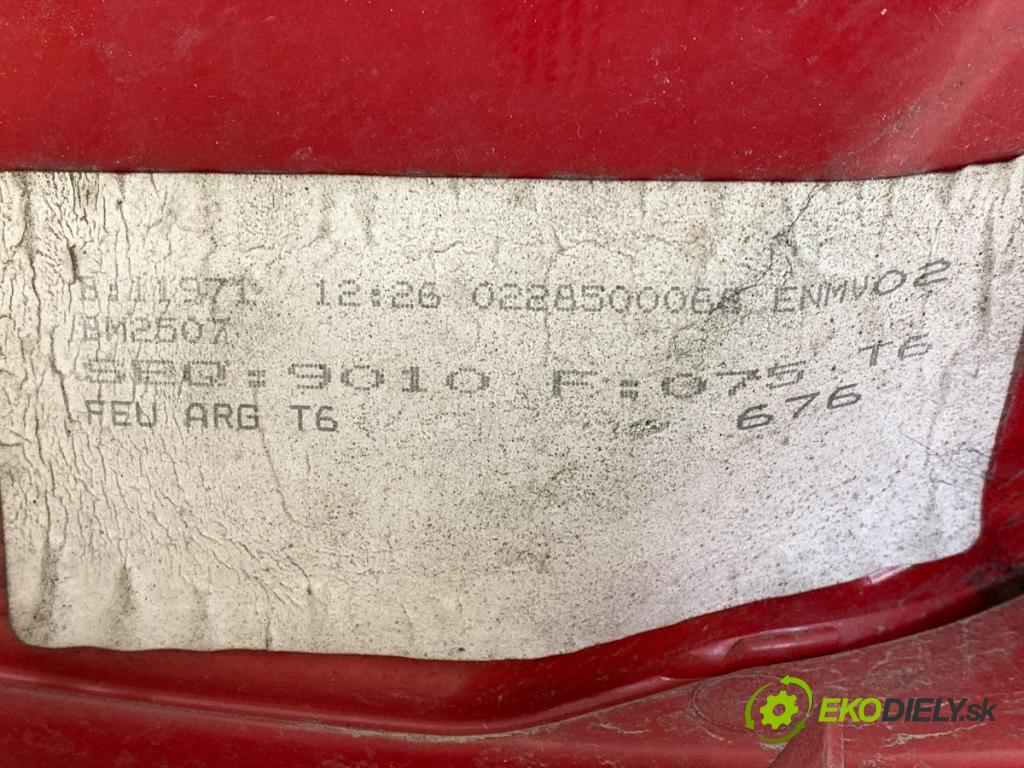 PEUGEOT 307 Kombi 2005 80 kW 1.6 HDi 110 1560 světlo levý zadní část