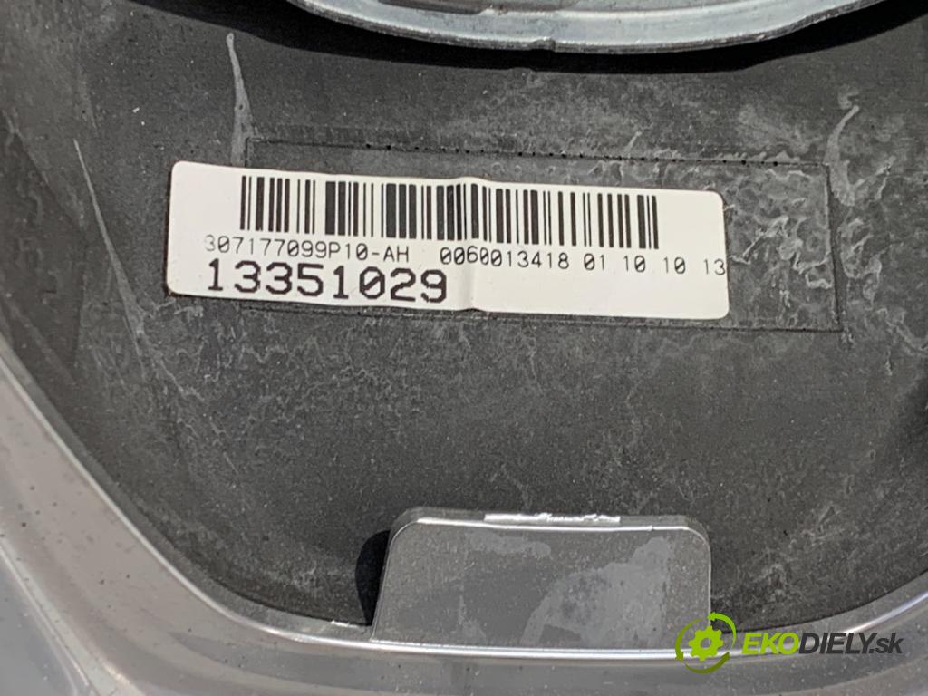 OPEL ASTRA J liftback 2013 81 kW 1.7 CDTI (68) 1686 Volant (Volant)