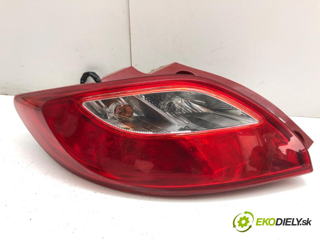 MAZDA 2 DE liftback 2008 63 kW 1.3 (DE3FS) 1349 světlo levý zadní část 