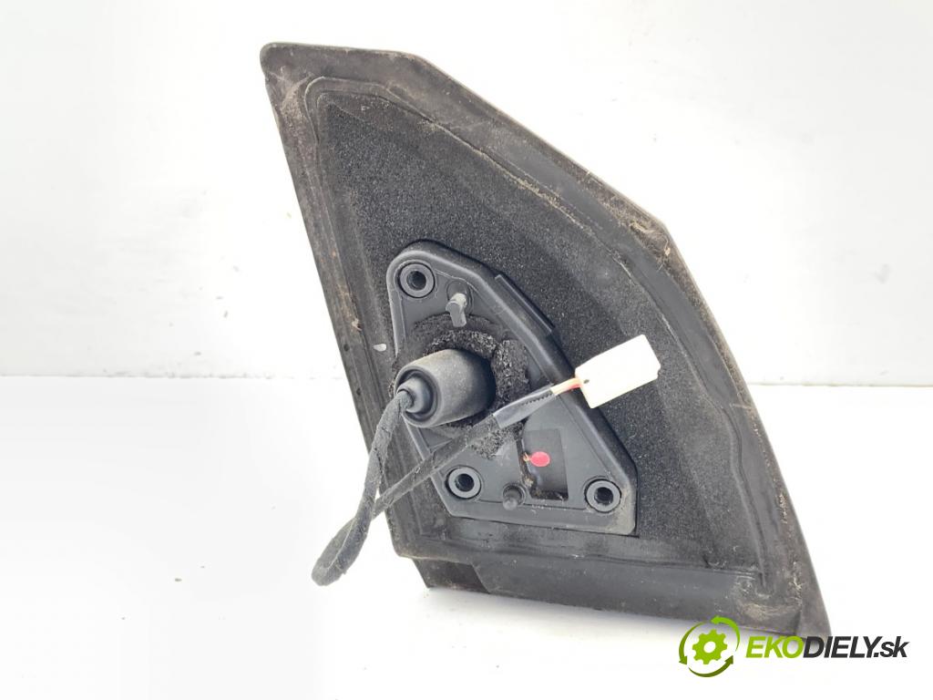 TOYOTA COROLLA E11 sedan 2002 71 kW 1.4 16V (ZZE111_) 1398 zpětné zrcátko levý