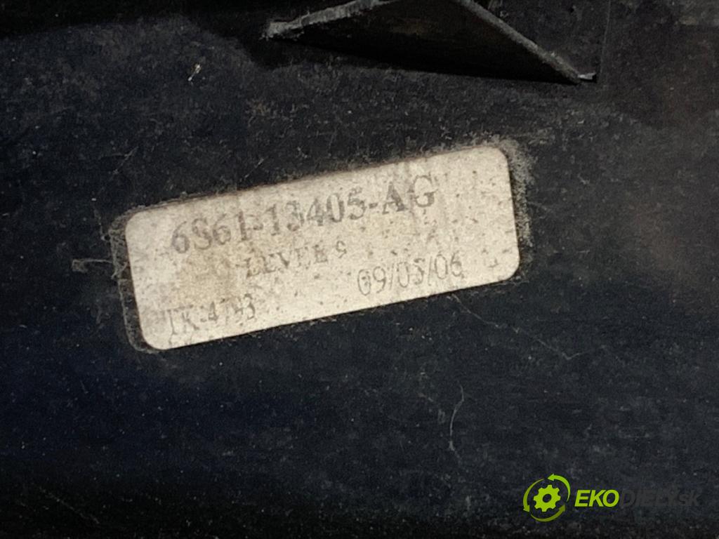 FORD FIESTA MK6 liftback 2006 50 kW 1.4 TDCi 1399 světlo levý zadní část 6S61-13405-AG