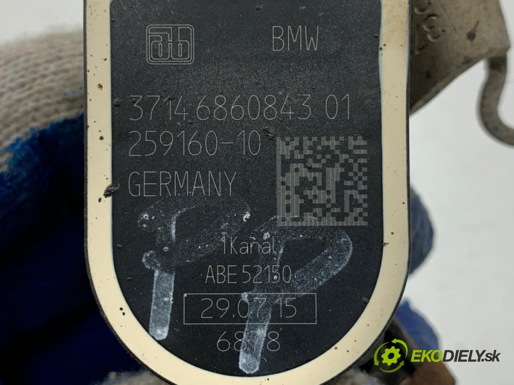 BMW F06 coupe 2015 230 kW 640 d xDrive 2993 snímač ÚROVEŇ: XENON pravý přední část 6860843