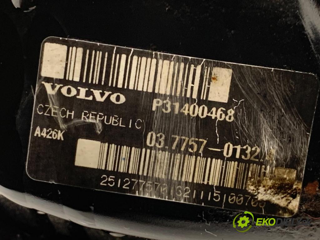 VOLVO XC60 I SUV 2015 140 kW D4 AWD 2400 posilovač bŕzd P31400468