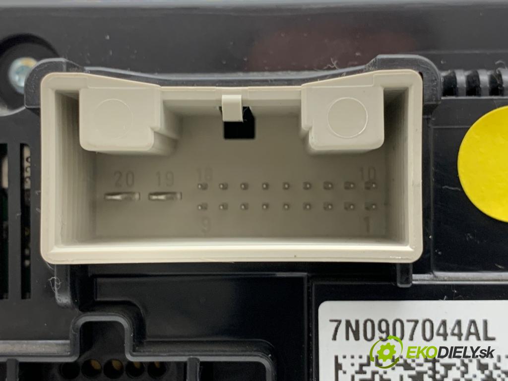 VW SHARAN nadwozie wielkoprzestrzenne (MPV) 2015 103 kW 2.0 TDI 1968 Panel ovládaní topení 7N0907044AL (Páčky pod volantem)