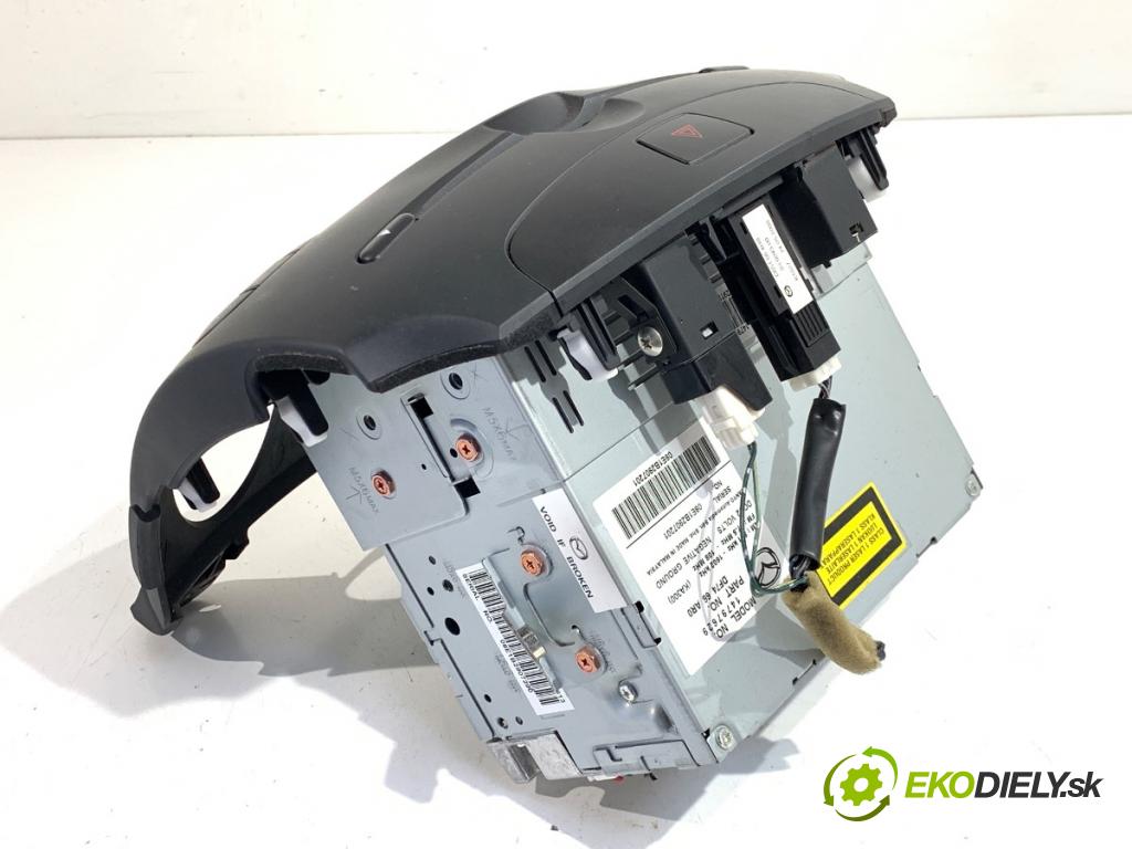 MAZDA 2 DE liftback 2008 63 kW 1.3 (DE3FS) 1349 RADIO DF7466AR0 (Audio zariadenie)