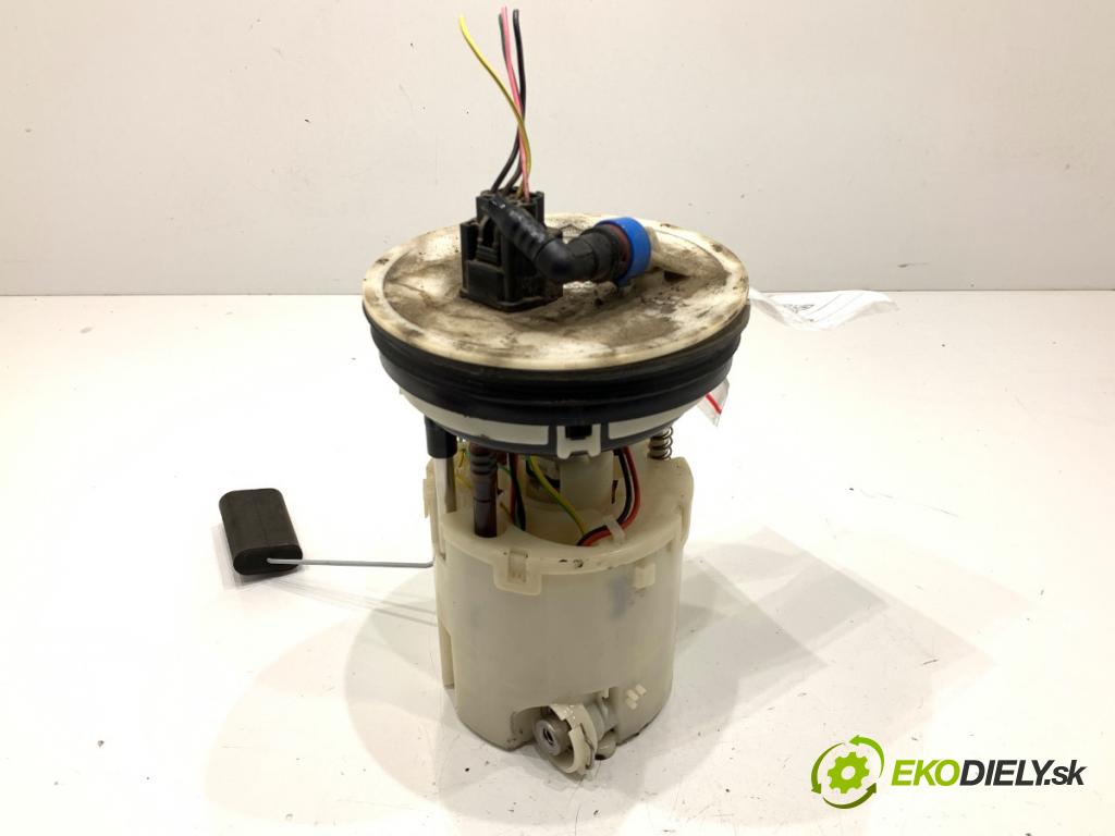 MAZDA 2 DE liftback 2008 63 kW 1.3 (DE3FS) 1349 pumpa paliva ZJ38-1335-XB