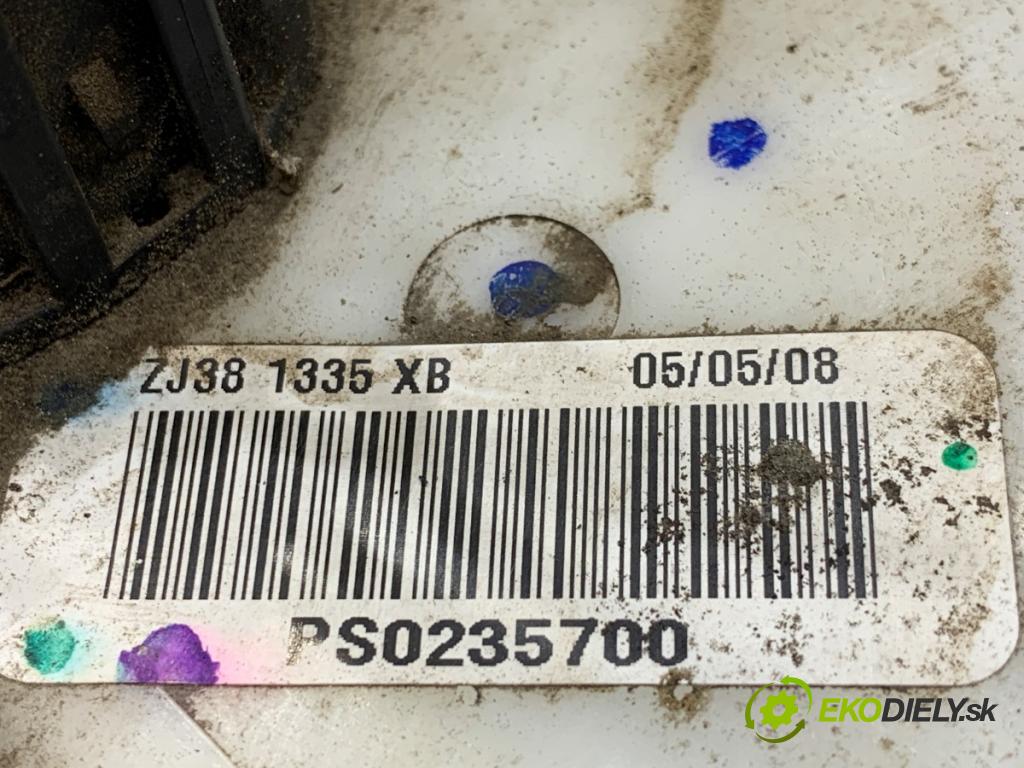 MAZDA 2 DE liftback 2008 63 kW 1.3 (DE3FS) 1349 pumpa paliva ZJ38-1335-XB