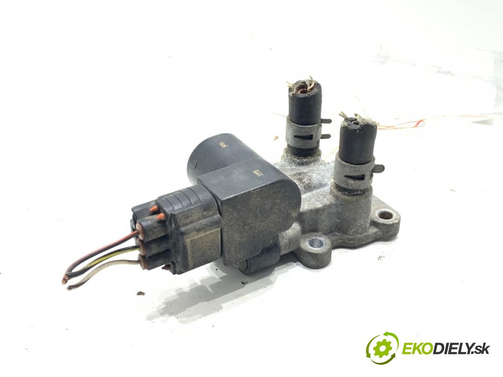 TOYOTA YARIS I liftback 2005 48 kW 1.0 (SCP10_) 998 Motor krokový 136800-1702