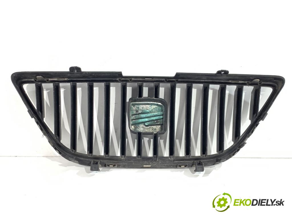 SEAT IBIZA IV liftback 2008 63 kW 1.4 1390 mřížka maska 6J0853651 (Přední mřížka (maska chladiče))