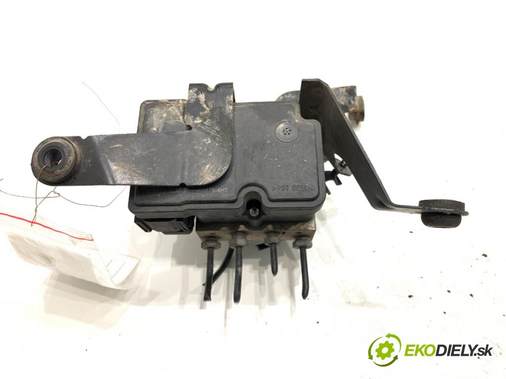 FORD FIESTA MK6 liftback 2006 50 kW 1.4 TDCi 1399 pumpa ABS 4S61-2M110-CC (Pumpa ABS)