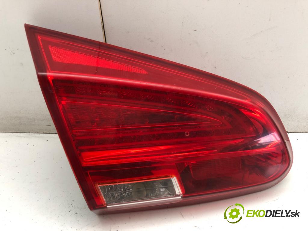 KIA CEED liftback 2014 150 kW 1.6 GT 1591 světlo levý zadní část vnitřní 92403-A20
