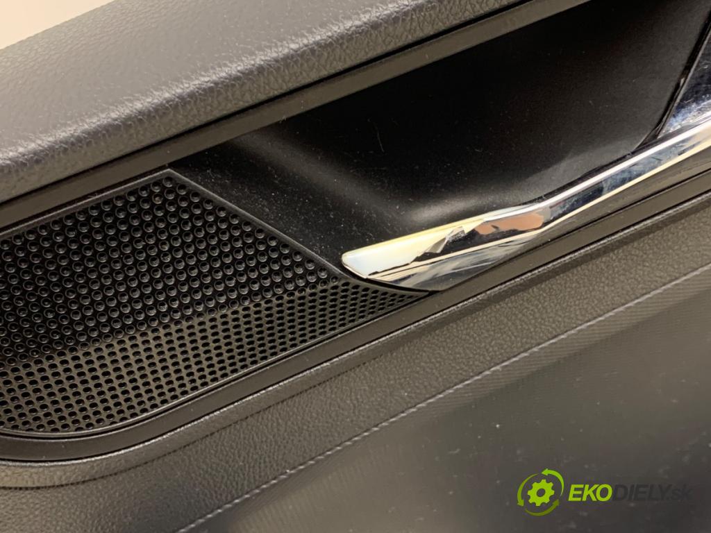 SKODA RAPID liftback 2018 81 kW 1.0 TSI 999 ča dveře pravý přední část