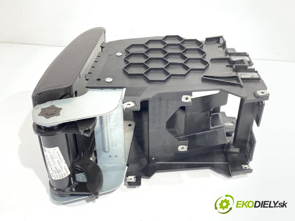 VW SHARAN nadwozie wielkoprzestrzenne (MPV) 2015 103 kW 2.0 TDI 1968 loketní opěrka 5M0864207G (Loketní opěrka)