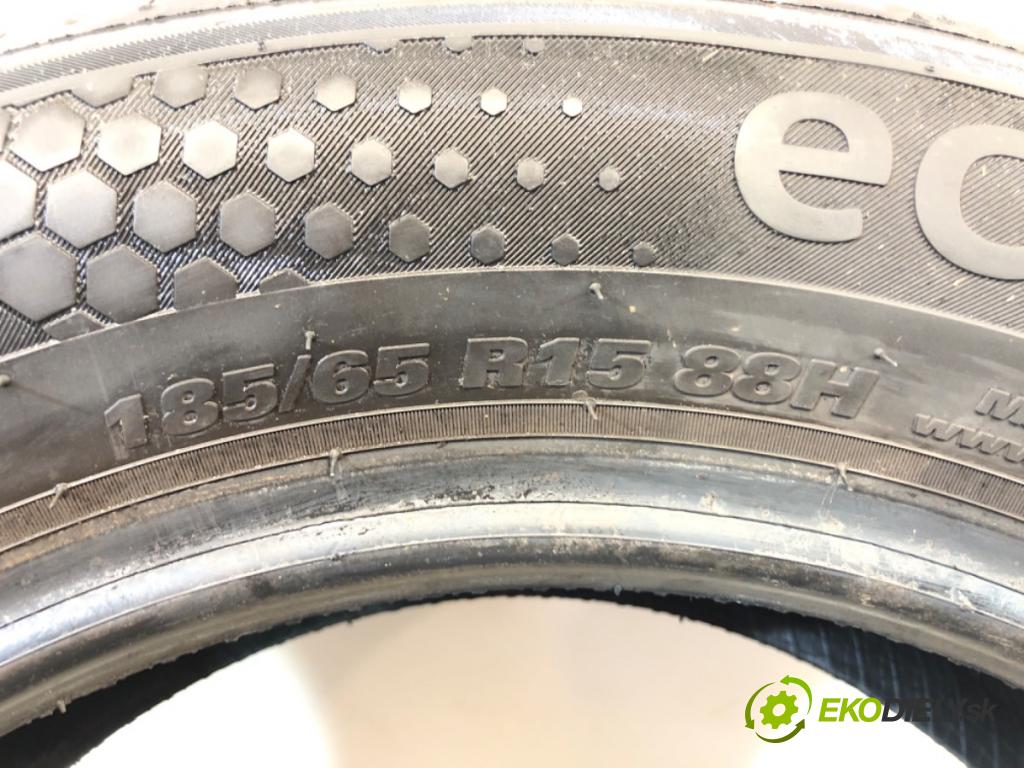 --- --- PNEUMATIKY: 2X 185/65 R15 KUMHO