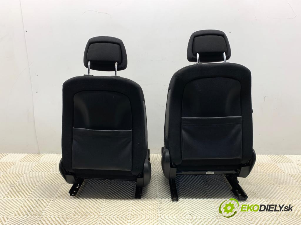 MERCEDES-BENZ S204 Kombi 2011 115 kW C 180 CGI (204.249) 1796 sedadla sedačky sedadlo