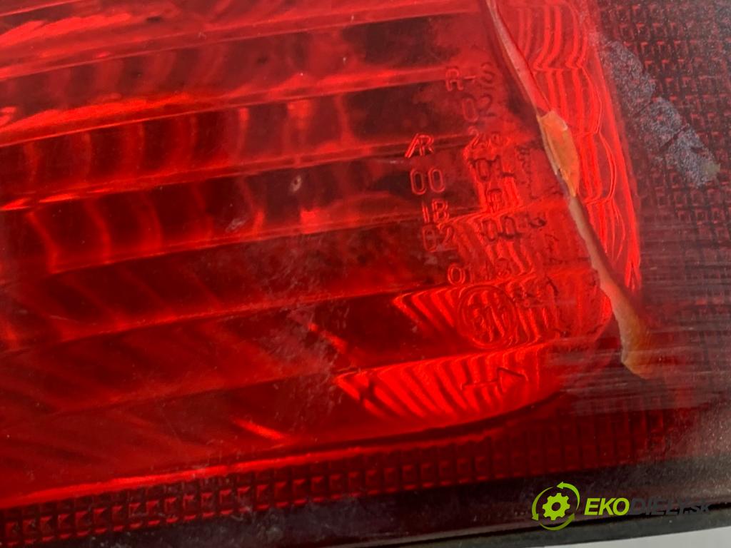 HYUNDAI TRAJET nadwozie wielkoprzestrzenne (MPV) 2003 83 kW 2.0 CRDi 1991 světlo pravý zadní část