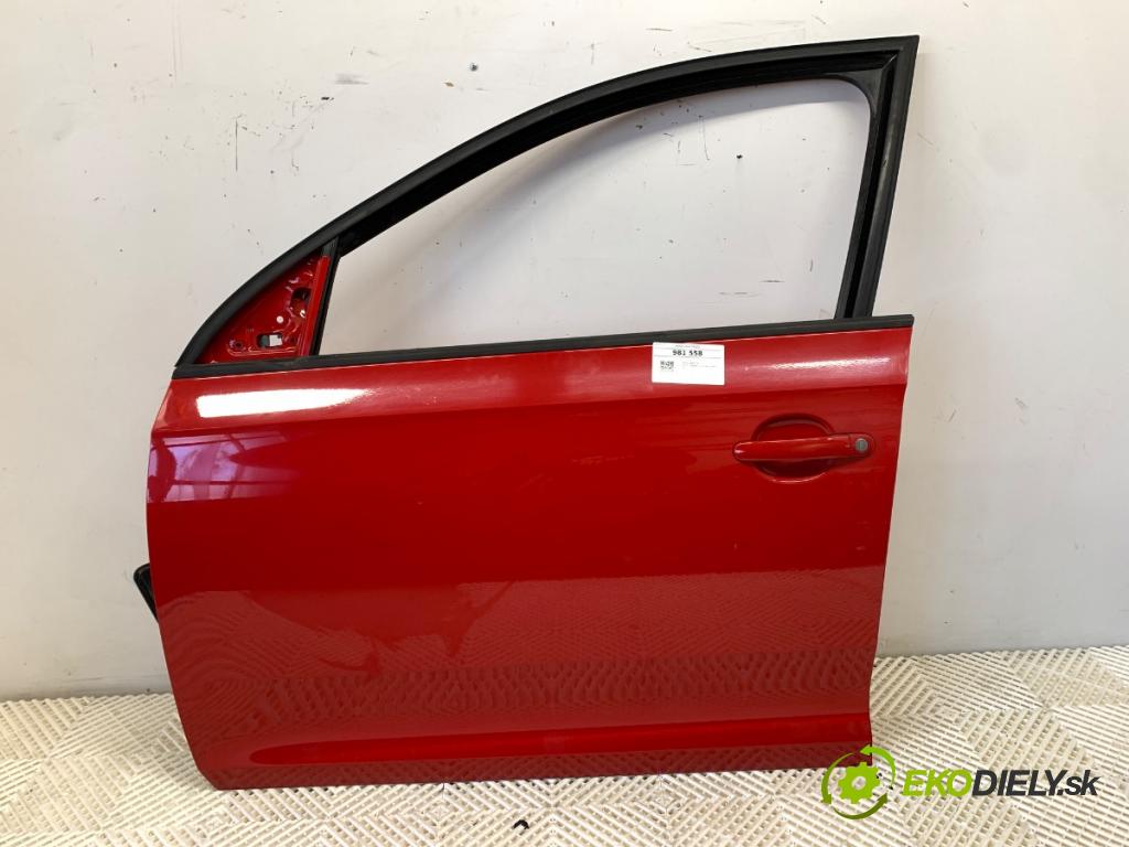SKODA RAPID liftback 2014 77 kW 1.2 TSI 1197 dveře levý přední část 