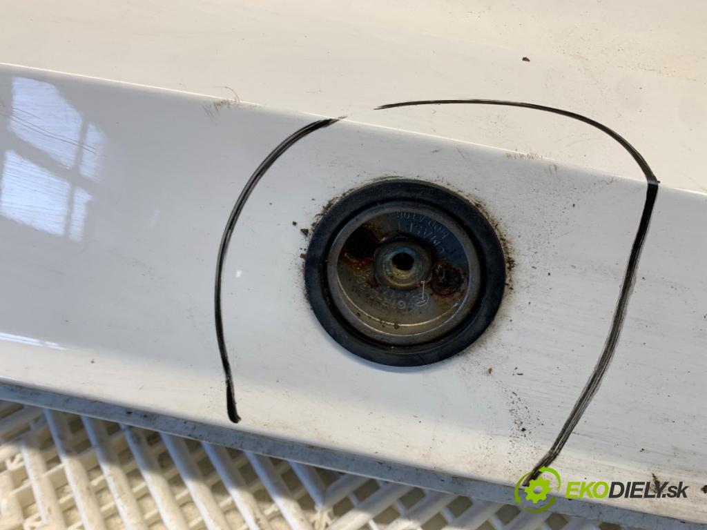 SKODA CITIGO liftback 2016 44 kW 1.0 999 Nárazník zad (Kľučka dverí ostatné)