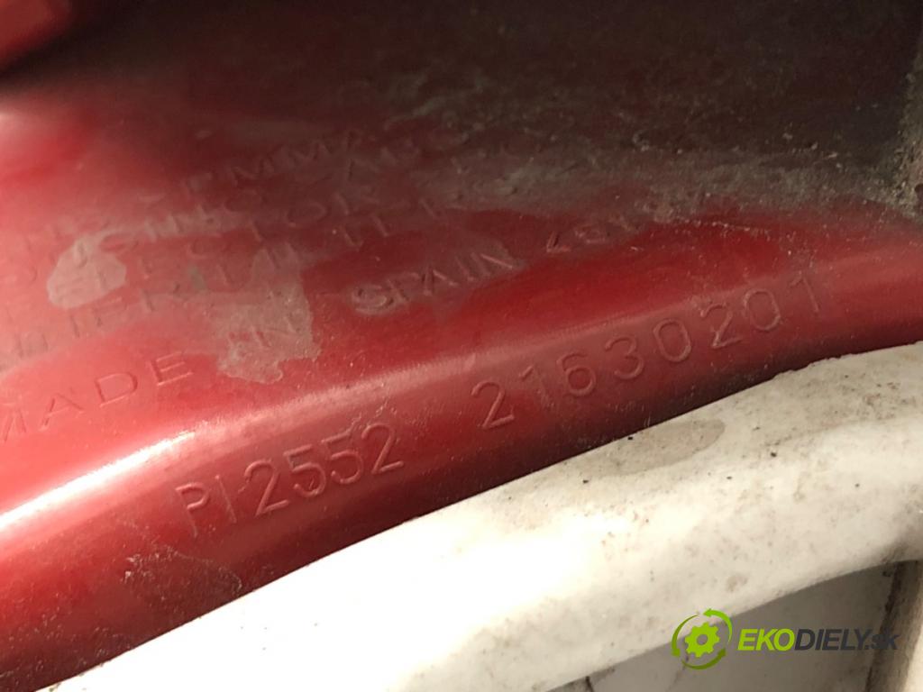 OPEL MERIVA B nadwozie wielkoprzestrzenne (MPV) 2010 88 kW 1.4 (75) 1364 světlo pravý zadní část 21630201