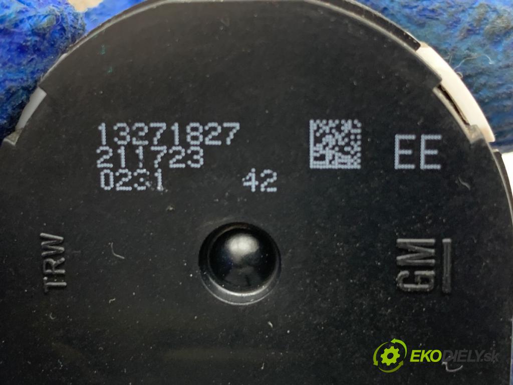 OPEL MERIVA B nadwozie wielkoprzestrzenne (MPV) 2010 88 kW 1.4 (75) 1364 Prepínač nastavenia spätných zrkadiel 13271827 (Prepínacie páčky pod volantom)