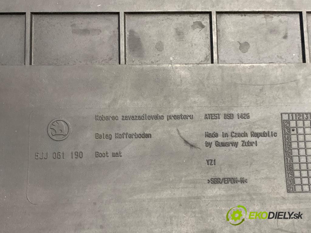 SKODA RAPID liftback 2014 77 kW 1.2 TSI 1197 KRYTINA: Guma kufra 5JJ061190