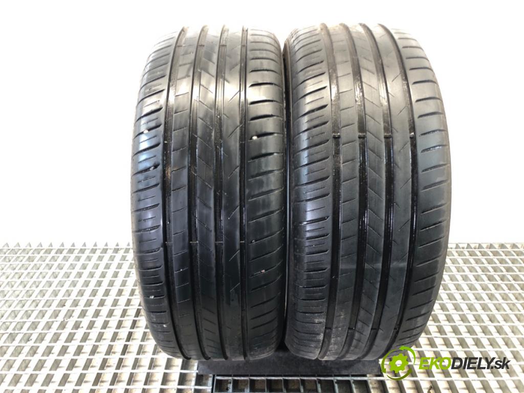 --- ---      PNEUMATIKY: 2X 225/50 R17 VREDESTEIN: 