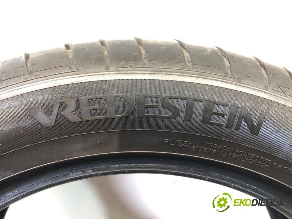 --- --- PNEUMATIKY: 2X 225/50 R17 VREDESTEIN: