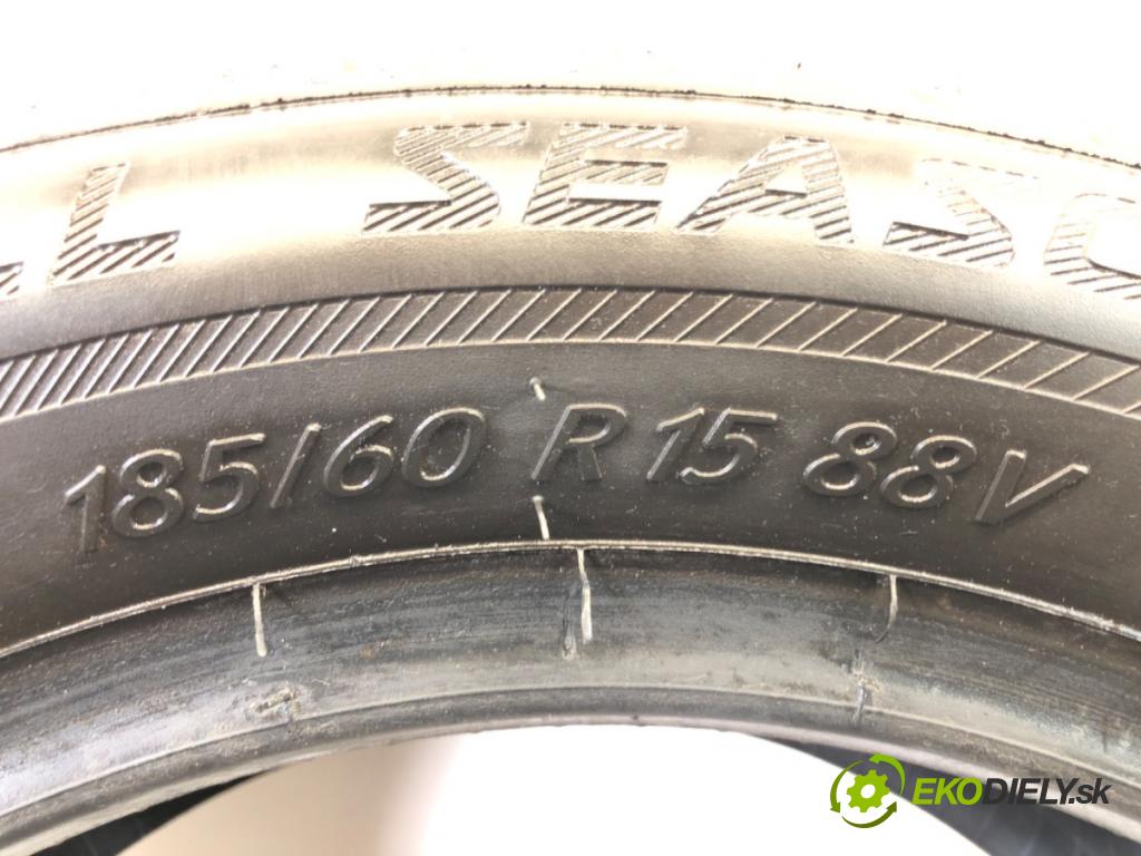 --- ---      PNEUMATIKY: PARA: VÍCENÁ SEZÓNA: 185/60 R15 KORMORAN