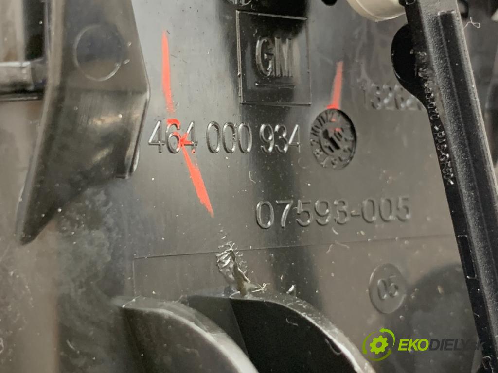 OPEL MERIVA B nadwozie wielkoprzestrzenne (MPV) 2010 88 kW 1.4 (75) 1364 mří topení levý přední část