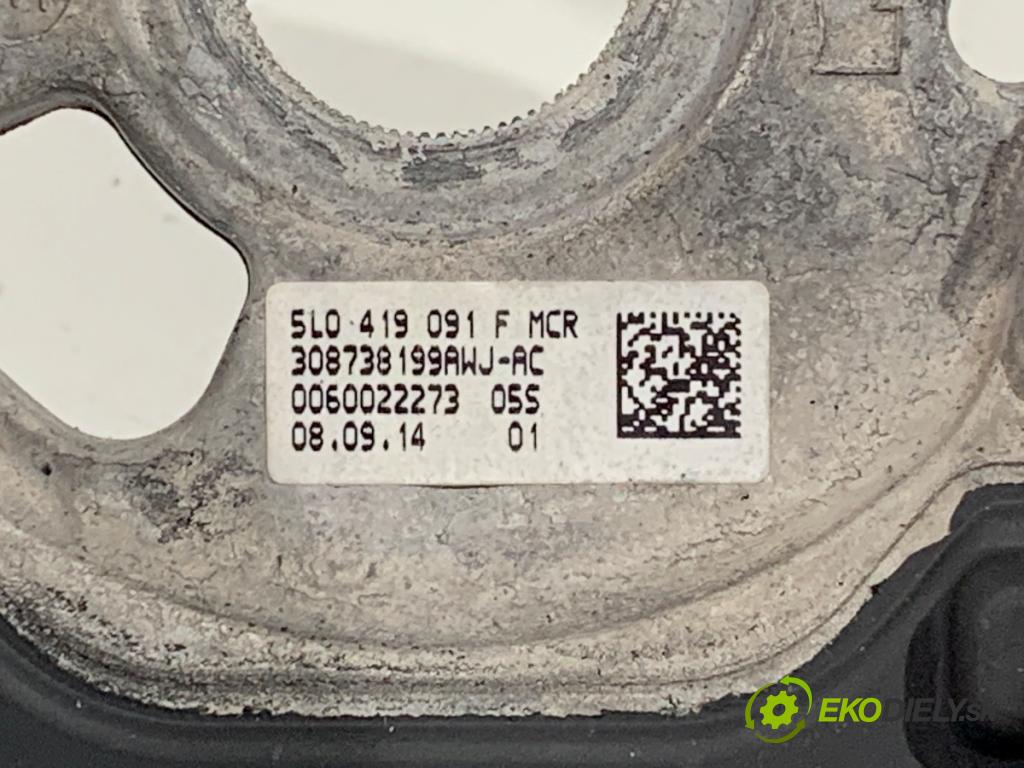 SKODA RAPID liftback 2014 77 kW 1.2 TSI 1197 Volant 5L0419091F (Volant)