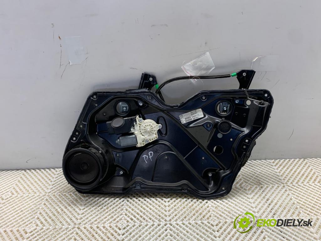 SEAT TOLEDO II sedan 2002 81 kW 1.9 TDI 1896 mechanismus okna pravý přední část 
