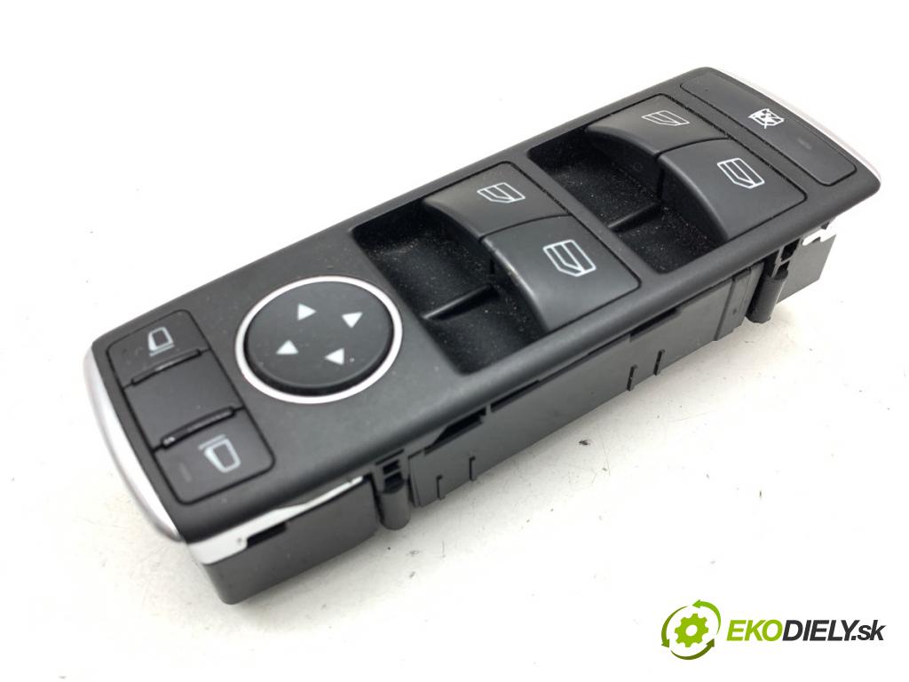 MERCEDES-BENZ S204 Kombi 2011 115 kW C 180 CGI (204.249) 1796 Prepínač okien A2049055302 (Prepínacie páčky pod volantom)