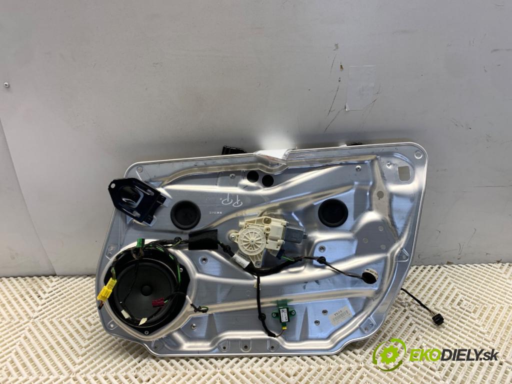 MERCEDES-BENZ S204 Kombi 2011 115 kW C 180 CGI (204.249) 1796 Mechanizmus okna pravy predný 
