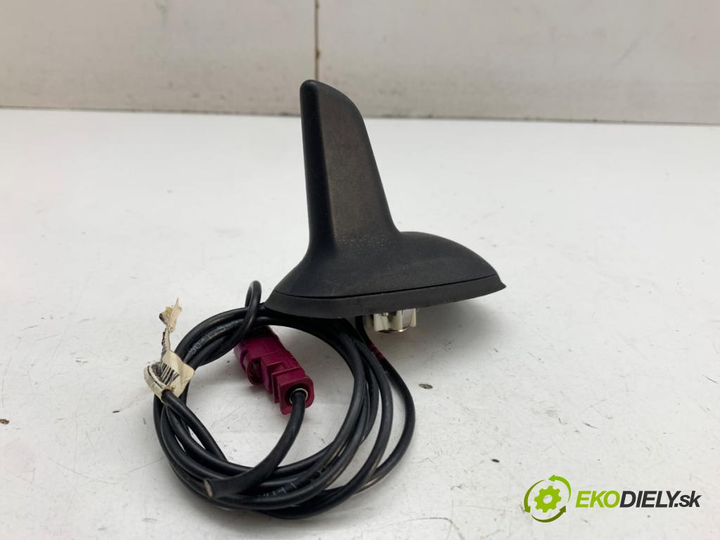 MERCEDES-BENZ S204 Kombi 2011 115 kW C 180 CGI (204.249) 1796 ANTENA
