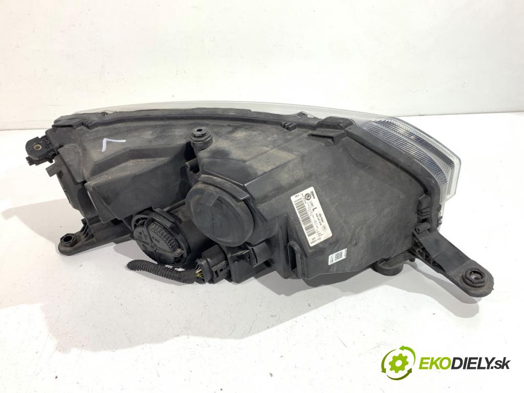 SKODA RAPID liftback 2014 77 kW 1.2 TSI 1197 světlomet levý přední část 5JB941015