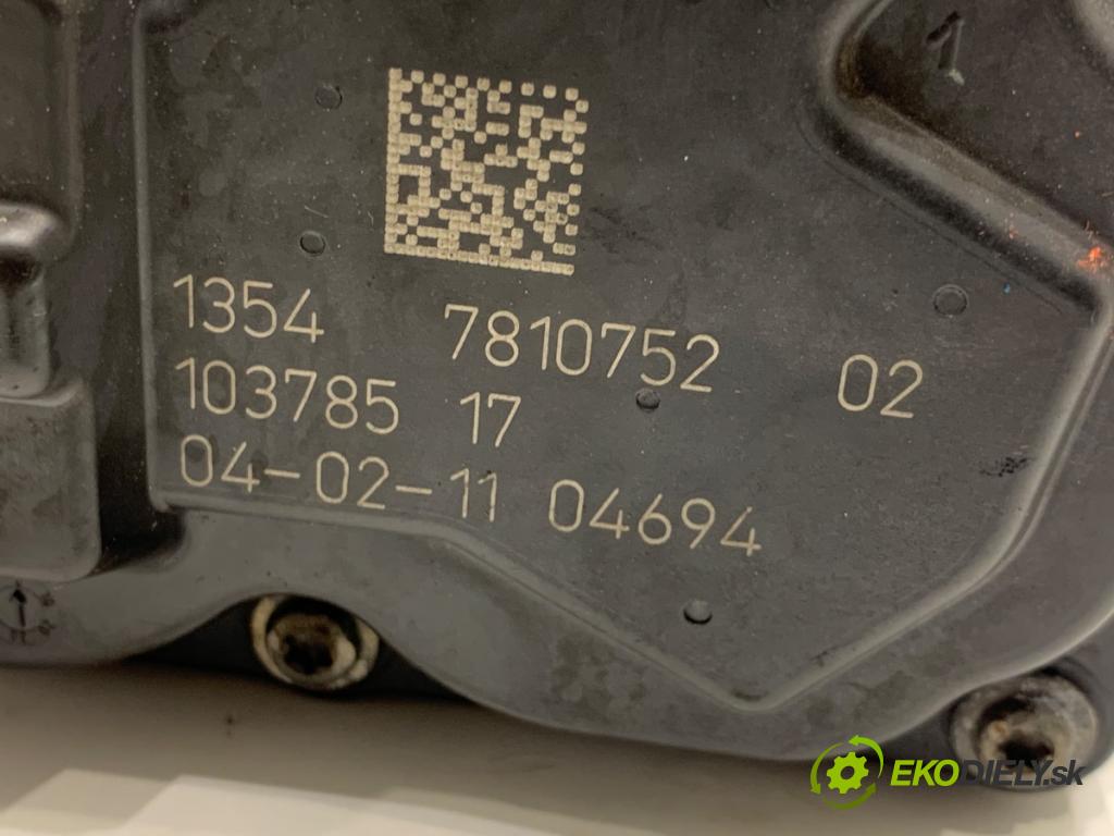BMW F11 Kombi 2011 135 kW 520 d 1995 škrtíci klapka 7810752 (Škrticí klapka)